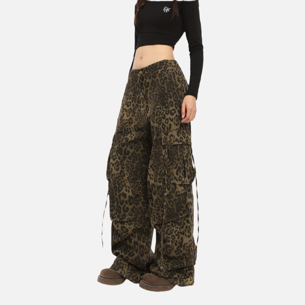 Calça Cargo Leopardo