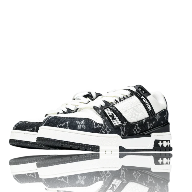 Louis Vuitton Trainer Low 'White Black'