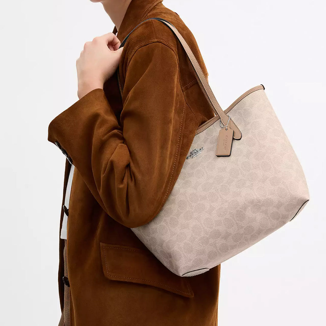 Medium City Tote Bag