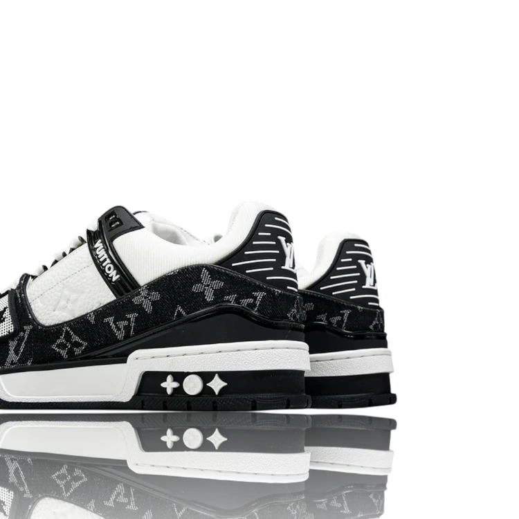 Louis Vuitton Trainer Low 'White Black'