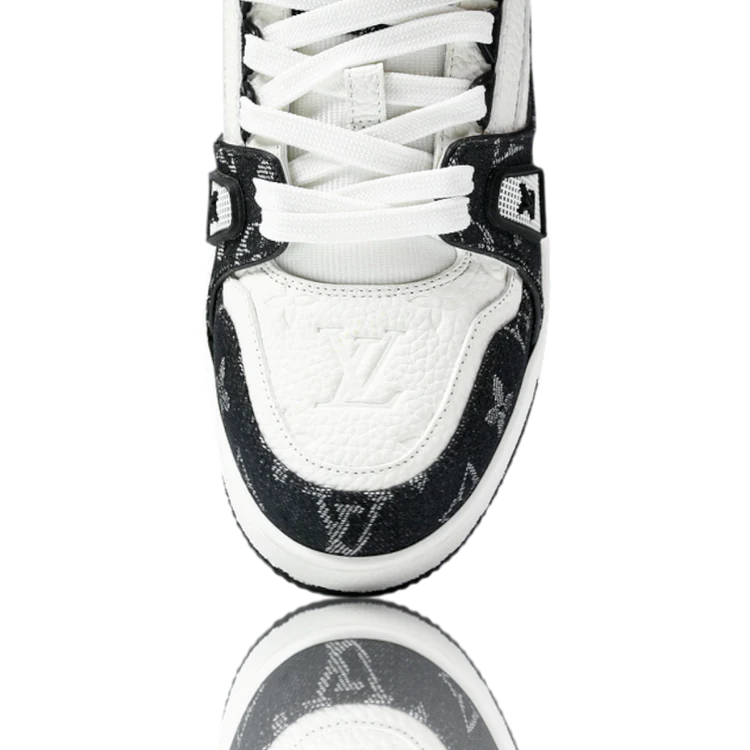 Louis Vuitton Trainer Low 'White Black'