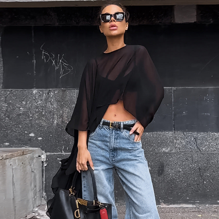 Blusa Capa Assimétrica