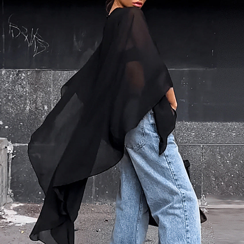 Blusa Capa Assimétrica