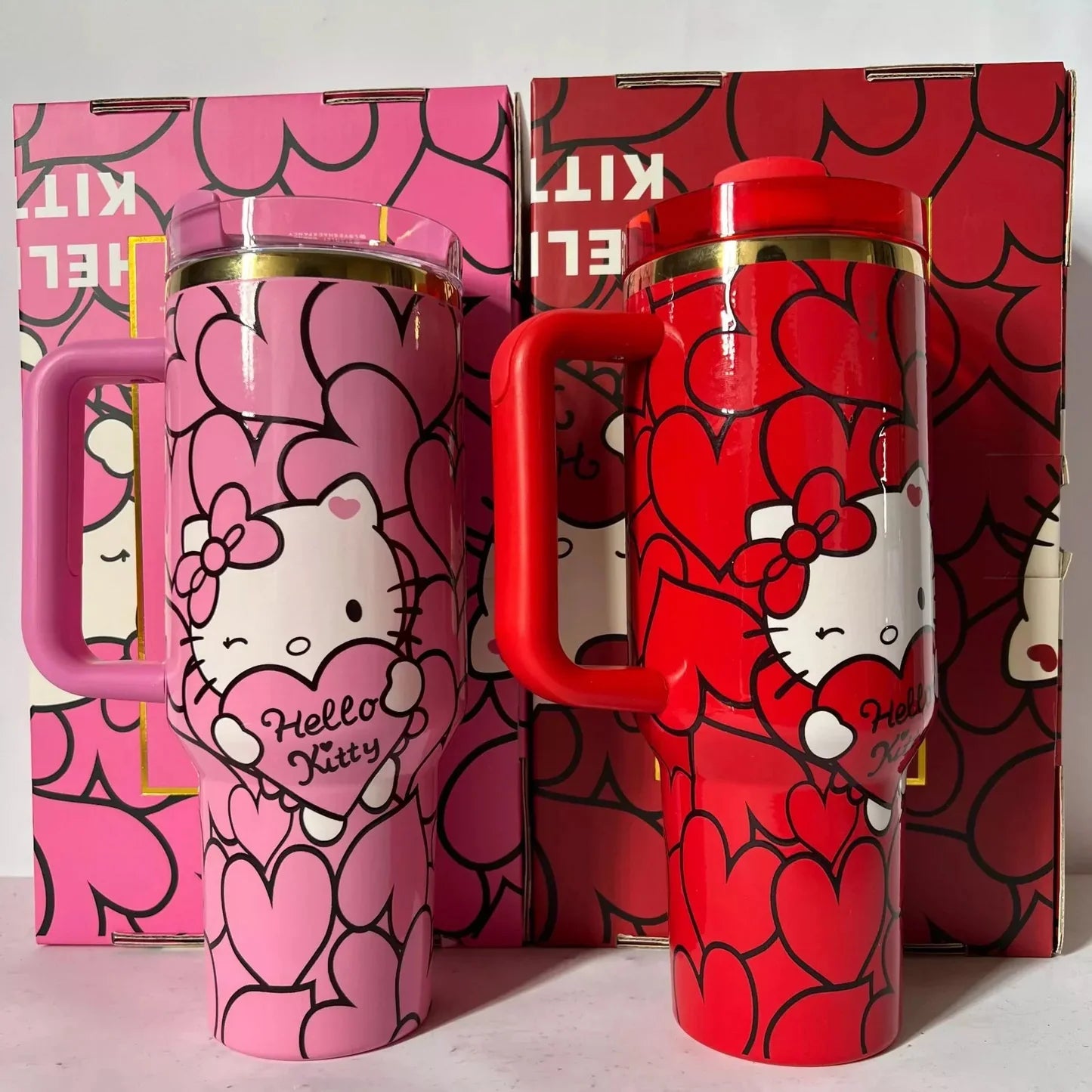Copo Térmico Hello Kitty Coração 1,2L – Inox com Tampa Hermética