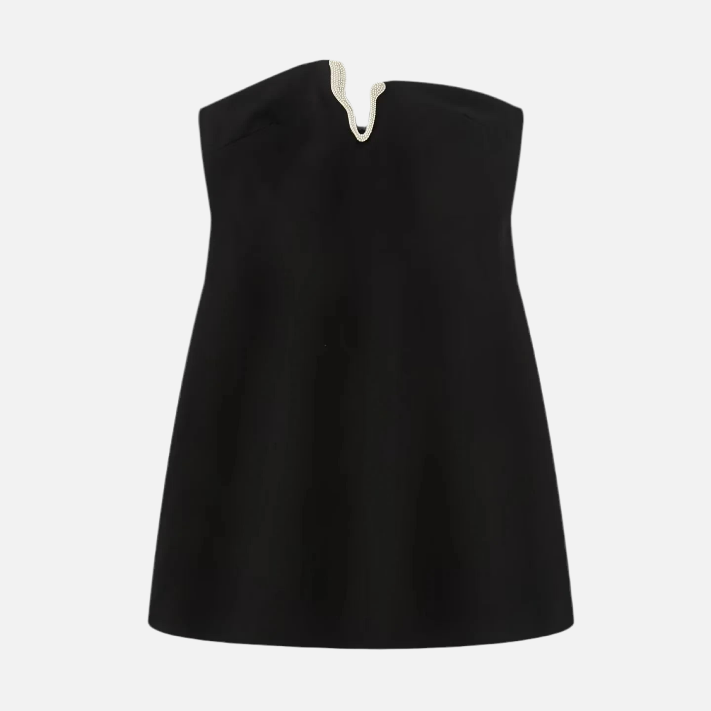 Vestido Ibiza curto tomara que caia com detalhe prata no decote. Estilo minimalista e elegante.

