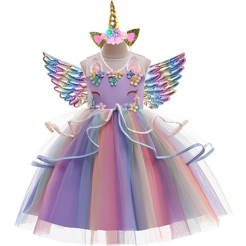 Vestido Unicórnio Infantil com asas e tiara, feito em poliéster, cotton e tule. Look mágico para festas, Dia das Crianças e momentos encantados.