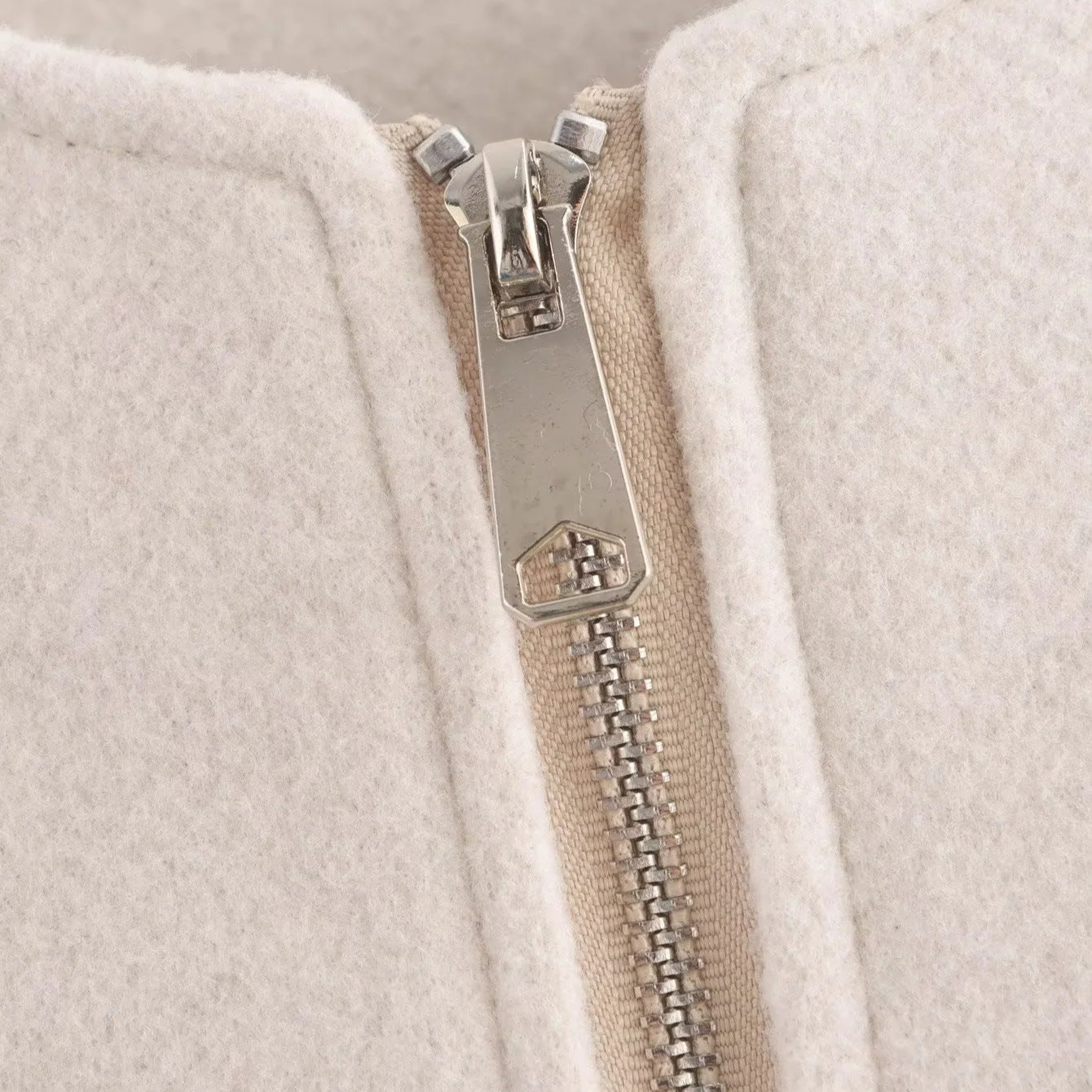 Jaqueta Cropped Samara